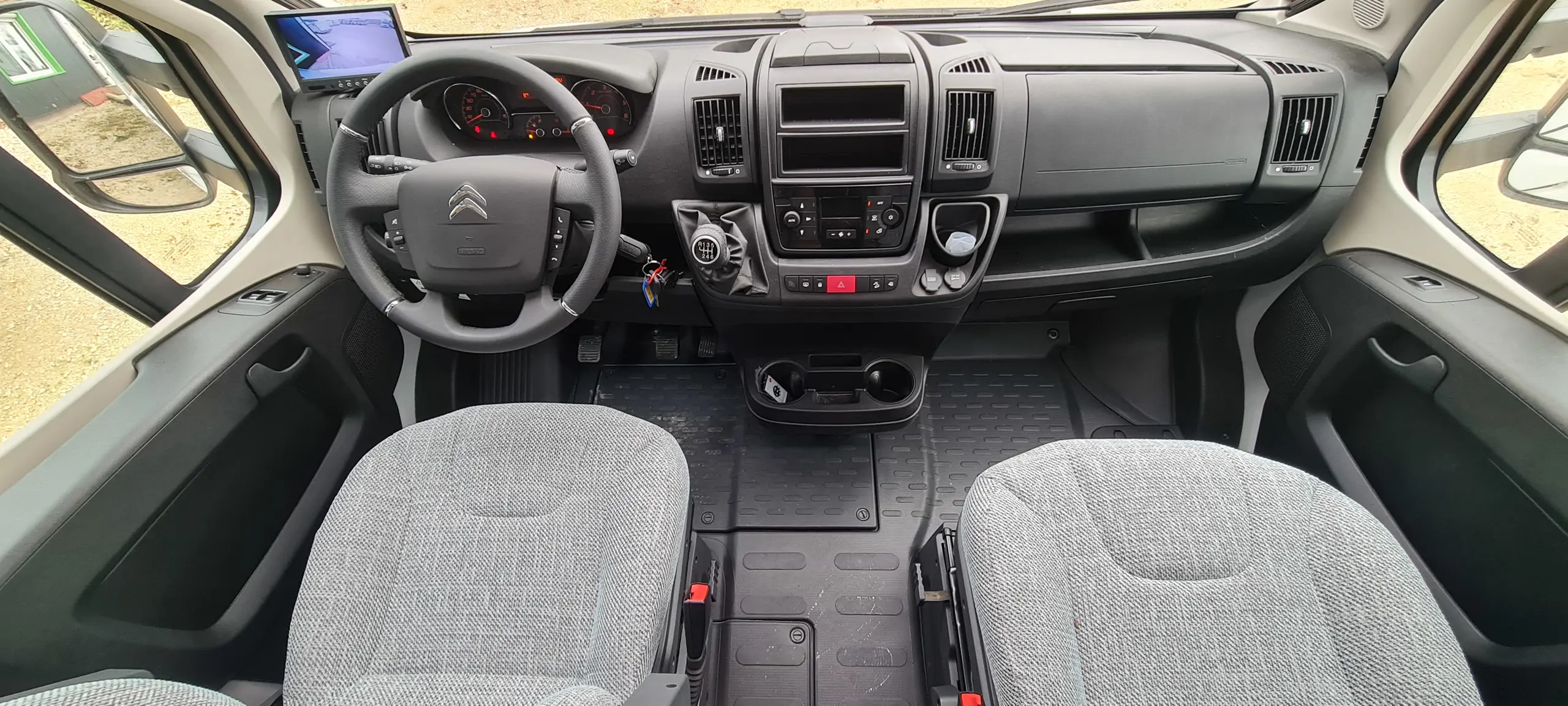 Image Dethleffs Just 90  T 7052 DBL DESTOCKAGE 