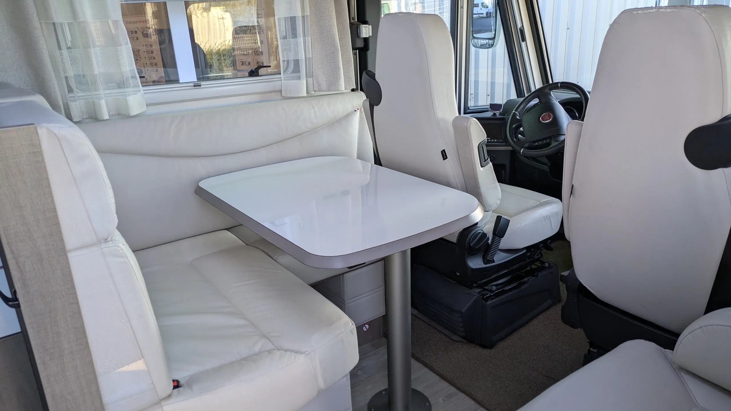 Image BAVARIA INITIAL I741FC ALLURE integral