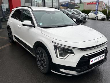 Voir le détail de l'offre de cette KIA Niro 1.6 GDi 183ch PHEV Premium DCT6 de 2023 en vente à partir de 33 799 € 