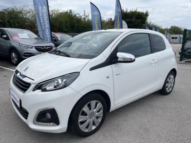 Voir le détail de l'offre de cette PEUGEOT 108 VTi 72 Style S&S 4cv 3p de 2021 en vente à partir de 106.38 €  / mois