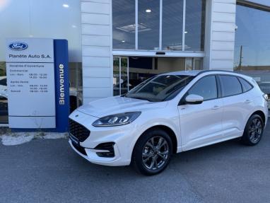 Voir le détail de l'offre de cette FORD Kuga 2.5 Duratec 190ch FHEV E85 ST-Line BVA de 2023 en vente à partir de 290.73 €  / mois