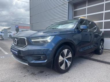 Voir le détail de l'offre de cette VOLVO XC40 T4 Recharge 129 + 82ch Business DCT 7 de 2020 en vente à partir de 277.89 €  / mois