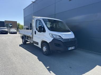 Voir le détail de l'offre de cette CITROEN Jumper Benne 35 L2 2.2 BlueHDi 130 S&S BVM6 Control de 2020 en vente à partir de 21 999 €