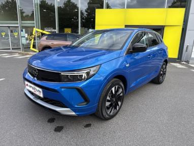Voir le détail de l'offre de cette OPEL Grandland X 1.2 Turbo 130ch Elegance Business BVA8 de 2022 en vente à partir de 196.44 €  / mois