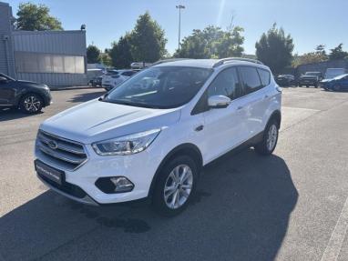 Voir le détail de l'offre de cette FORD Kuga 1.5 TDCi 120ch Stop&Start Titanium 4x2 Euro6.2 de 2019 en vente à partir de 245.02 € / mois