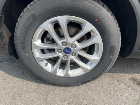 FORD Kuga 2.5 Duratec 190ch FHEV E85 Titanium BVA à vendre à Orléans - Image n°9