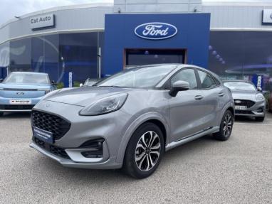Voir le détail de l'offre de cette FORD Puma 1.0 Flexifuel 125ch S&S mHEV ST-Line de 2022 en vente à partir de 221.86 €  / mois