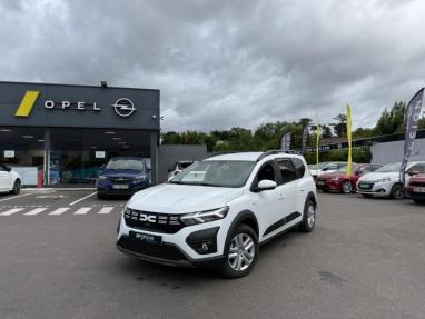 Voir le détail de l'offre de cette DACIA Jogger 1.6 hybrid 140ch Expression 5 places de 2023 en vente à partir de 188.18 €  / mois