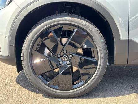 VOLVO XC40 B3 163ch Black Edition DCT 7 à vendre à Troyes - Image n°9