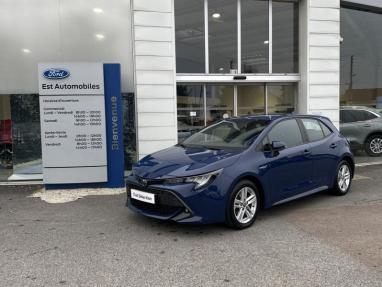 Voir le détail de l'offre de cette TOYOTA Corolla 122h Design de 2021 en vente à partir de 191.4 €  / mois