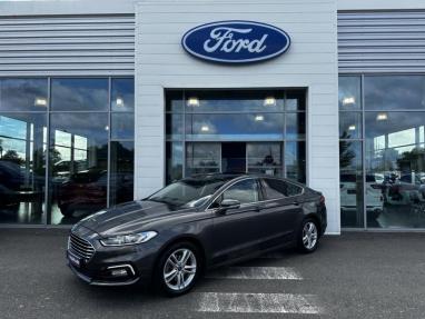 Voir le détail de l'offre de cette FORD Mondeo 2.0 EcoBlue 150ch Titanium BVA 5p de 2019 en vente à partir de 245.31 €  / mois