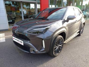 Voir le détail de l'offre de cette TOYOTA Yaris Cross 116h Trail AWD-i + marchepieds MY22 de 2023 en vente à partir de 345.81 €  / mois