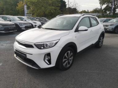 Voir le détail de l'offre de cette KIA Stonic 1.0 T-GDi 120 ch MHEV Active Business DCT7 de 2022 en vente à partir de 237.36 €  / mois