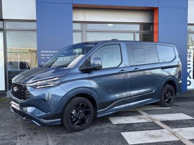 Voir le détail de l'offre de cette FORD Transit Fg CUSTOM CAB APP 320 L1H1SPORT2.5L Dur 232ch hyb rechar CVTPHEVCVT SPORT de 2025 en vente à partir de 52 974 € 
